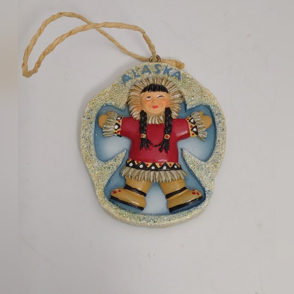 LOT of 6 ALASKA Souvenirs Ornaments Polar Bear, Totem Pole, Santa, Moose, Girl - Picture 10 of 13